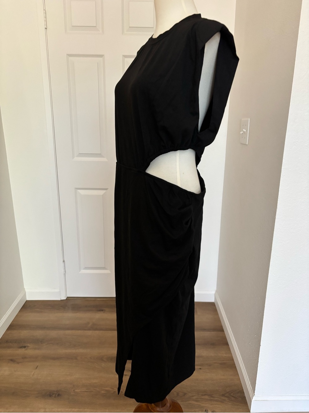 NWT Cupshe Black Midi Dress with Side Drape - Picture 4 of 16